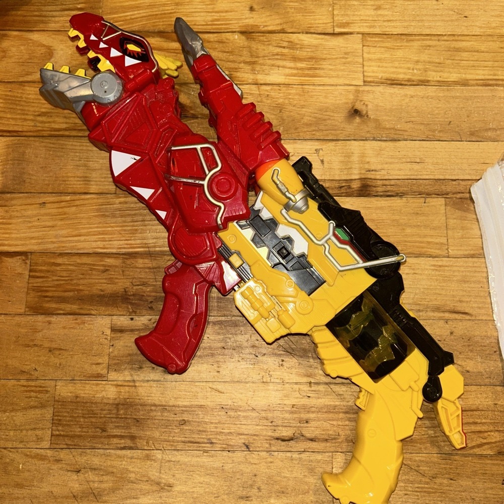 Power Rangers Dino Supercharge T-Rex Charge Morph Blaster Set Deluxe Morpher